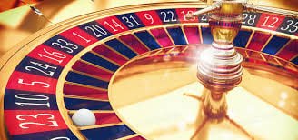 Người dùng Việt Nam chơi slot online và baccarat tại fc88 trên điện thoại di động